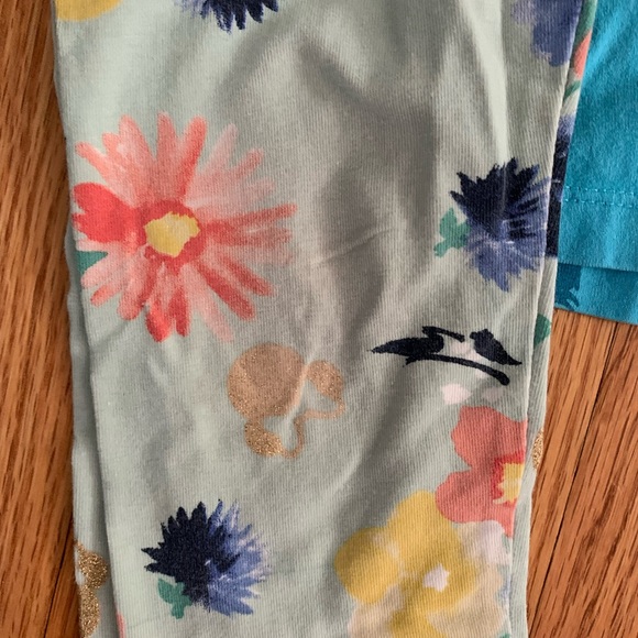 Girls 4T bundle - Picture 5 of 7